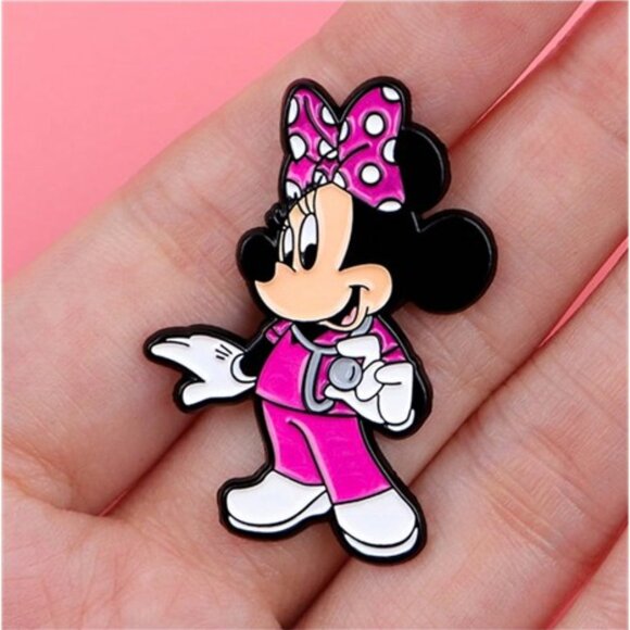 DISNEY Minnie Mouse “Doctor or Nurse” Enamel Trading Pin (NEW & SO CUTE!) - Picture 1 of 2